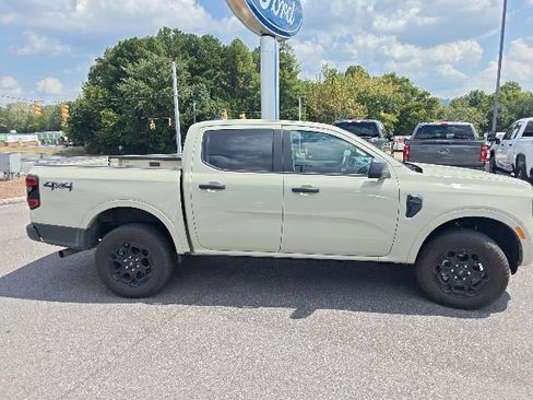 Used 2026 Ford Ranger XLT w/ Black Appearance Package AWD/4WD image 2