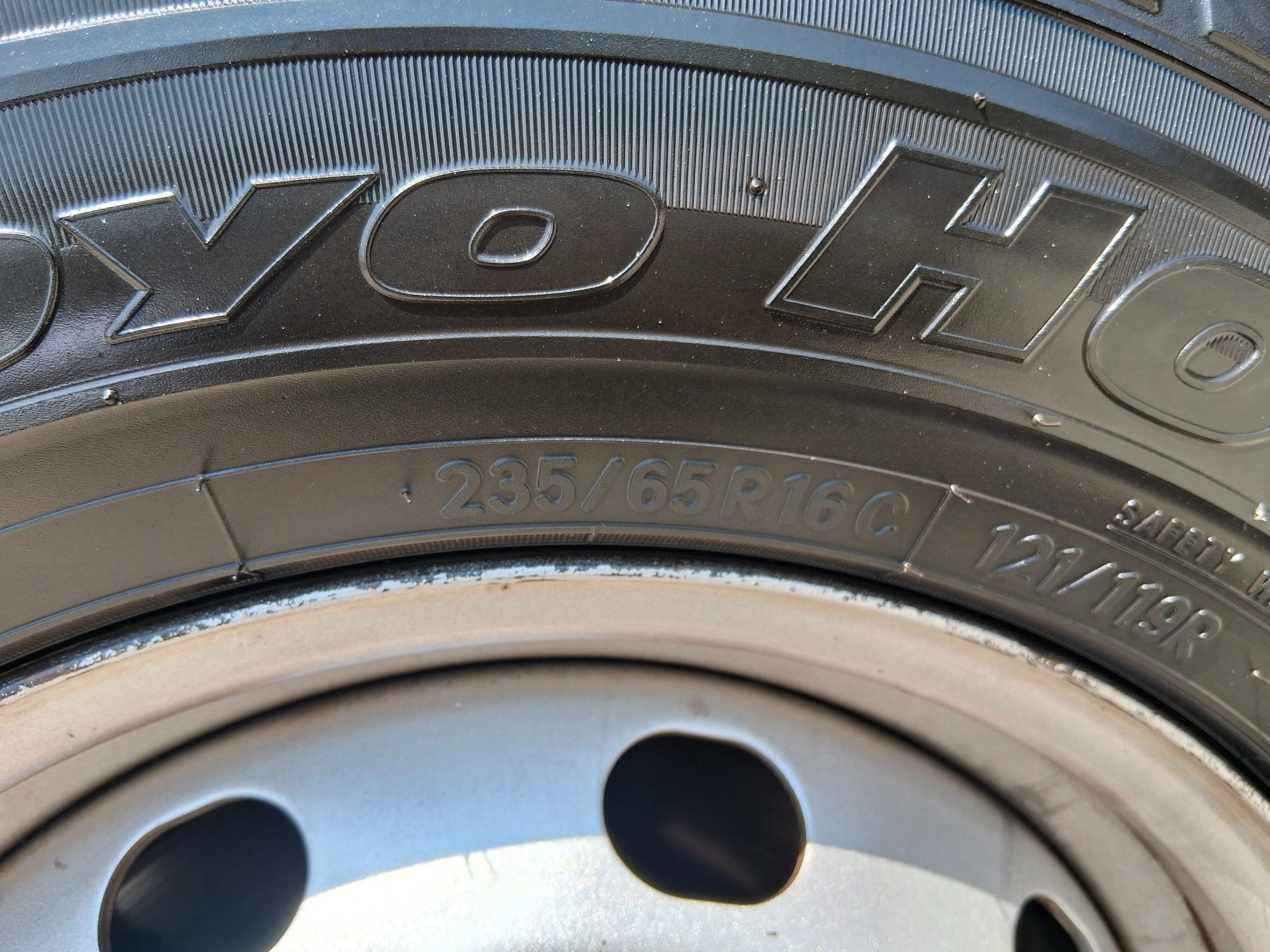 Used 2020 Ford Transit 150 XL RWD image 19