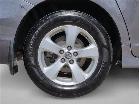 Used 2020 Toyota Sienna L image 23