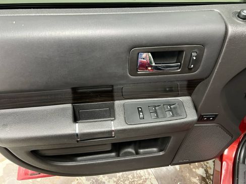 Used 2019 Ford Flex SEL w/ Equipment Group 202A FWD image 22