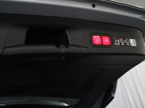 New 2026 Mercedes-Benz GLS 450 4MATIC image 8