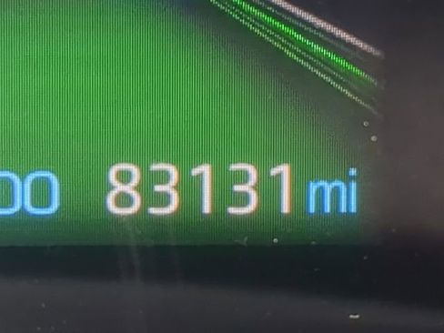 Used 2021 Toyota Sienna XSE image 36