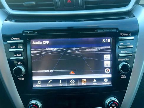 Used 2017 Nissan Murano S w/ Navigation Package AWD/4WD image 17