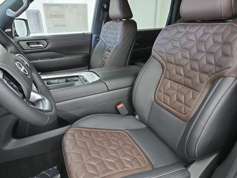 New 2026 Nissan Armada Platinum image 16