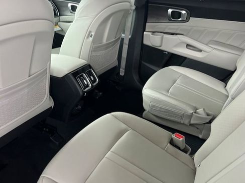 New 2026 Kia Sorento SX image 14