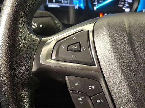 Used 2022 Ford Edge SEL image 22