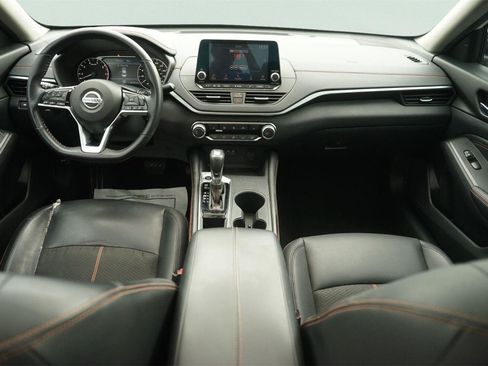 Used 2019 Nissan Altima 2.0 SR FWD image 21