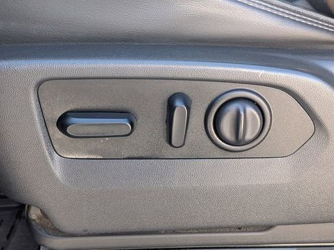 Used 2020 Chevrolet Silverado 2500 High Country w/ Z71 Off-Road Package image 20