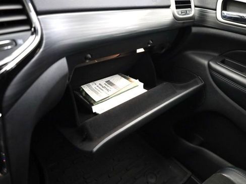 Used 2021 Jeep Grand Cherokee Laredo X image 22