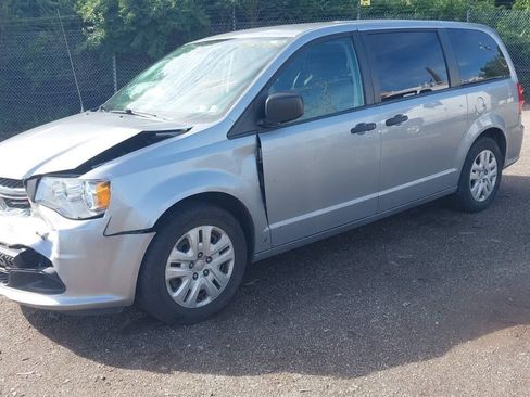 Used 2019 Dodge Grand Caravan SE FWD image 47