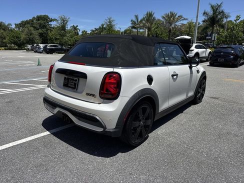 Used 2024 MINI Cooper S FWD image 3