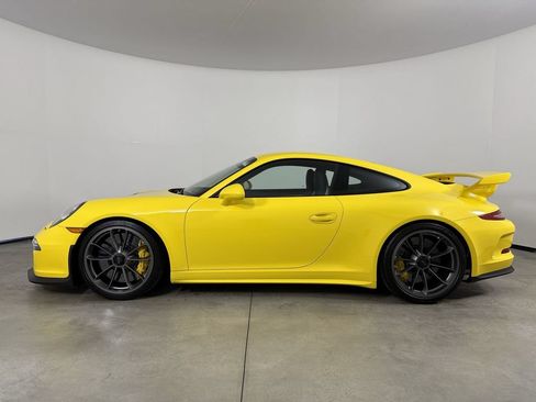 Certified 2015 Porsche 911 GT3 RWD image 2