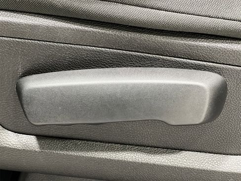 Used 2022 RAM 1500 Classic Warlock image 12