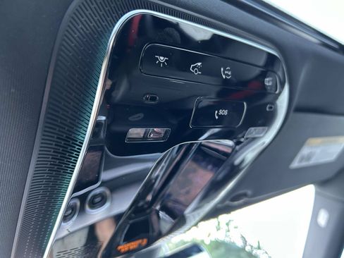Certified 2025 Mercedes-Benz C 43 AMG 4MATIC Sedan image 37