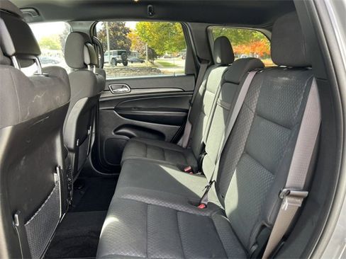 Used 2021 Jeep Grand Cherokee Freedom Edition image 5