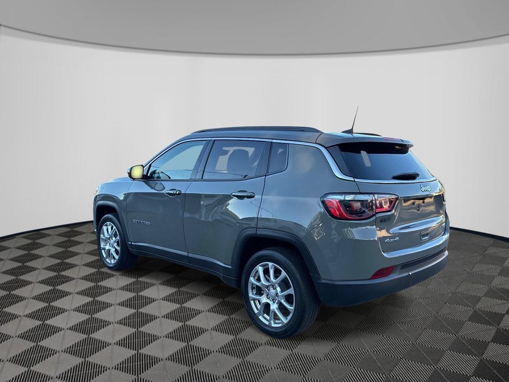 Certified 2023 Jeep Compass Latitude AWD/4WD image 5
