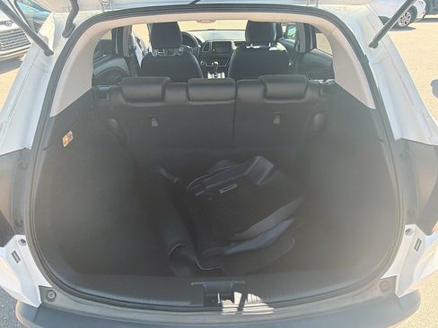 Used 2019 Honda HR-V EX-L image 28