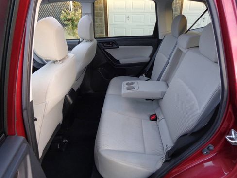 Used 2015 Subaru Forester 2.5i Premium w/ All-Weather Package image 36