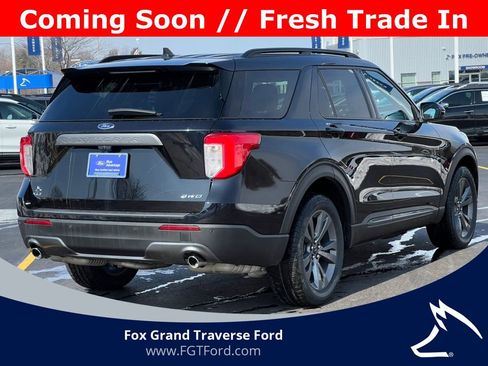 Certified 2023 Ford Explorer XLT w/ Equipment Group 202A image 9