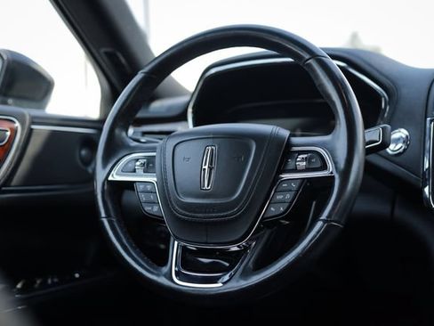 Used 2020 Lincoln Continental AWD w/ Premium Package image 23