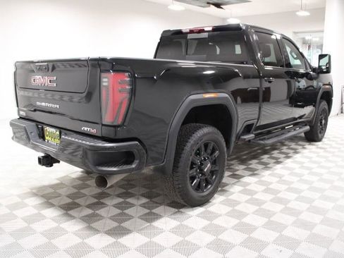 Used 2024 GMC Sierra 2500 AT4 w/ Technology Package image 7
