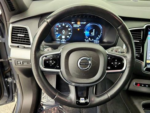 Used 2017 Volvo XC90 T8 R-Design w/ Vision Package image 14