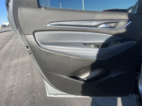 Used 2024 Buick Enclave Essence w/ Experience Buick Package image 17