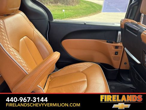 Used 2022 Chrysler Pacifica Pinnacle image 43