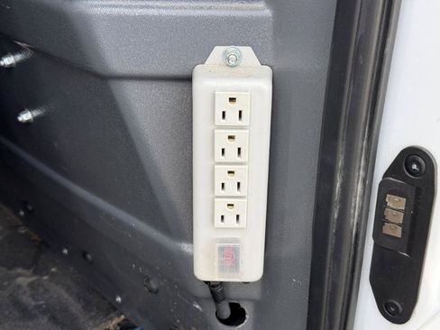 Used 2019 Ford Transit 250 130 Low Roof RWD image 20