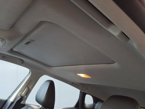 Used 2022 Nissan Rogue Sport SL w/ Premium Package image 12