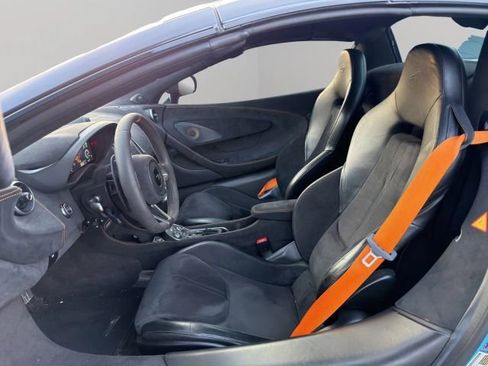 Used 2020 McLaren 600LT Spider image 9