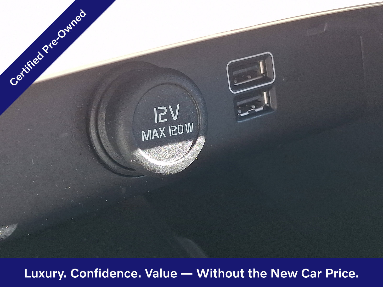 Certified 2022 Volvo XC40 T5 Momentum w/ Premium Package AWD/4WD image 26