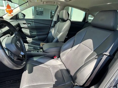 Used 2025 Honda Accord EX-L image 9