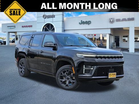 New 2026 Jeep Grand Wagoneer Limited w/ Premium Group II AWD/4WD image 1