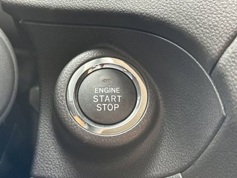 Used 2025 Subaru Ascent Touring image 21