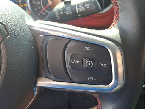 Used 2021 Jeep Wrangler Unlimited Rubicon AWD/4WD image 22