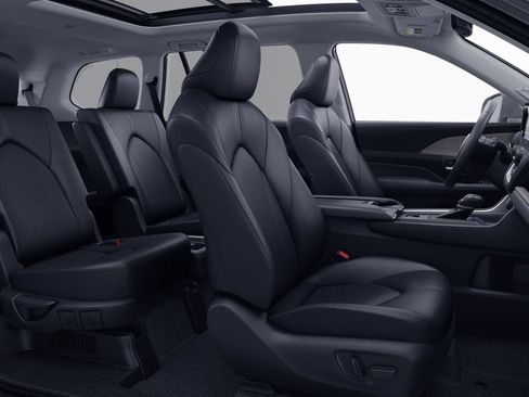 New 2026 Toyota Grand Highlander Limited image 28