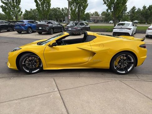 Used 2026 Chevrolet Corvette Z06 w/ Chrome Exterior Badge Package RWD image 6