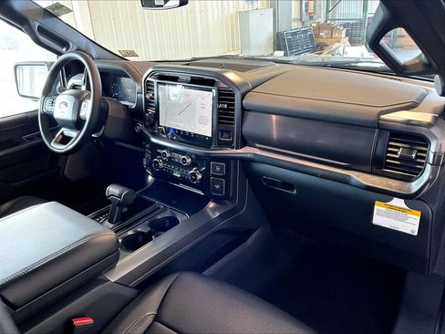 New 2026 Ford F150 Lariat w/ Equipment Group 501A Mid AWD/4WD image 10