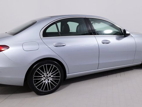Used 2023 Mercedes-Benz C 300 4MATIC Sedan image 24