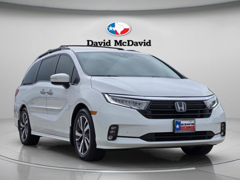 Certified 2023 Honda Odyssey Touring image 7