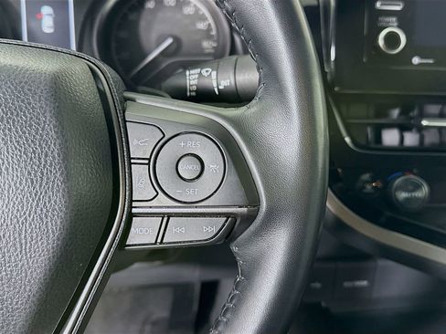 Certified 2022 Toyota Camry SE image 21