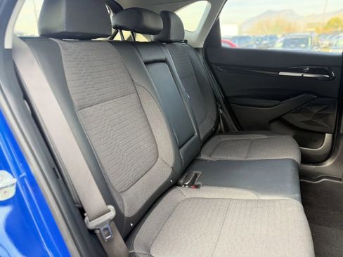 Used 2022 Kia Seltos S image 18