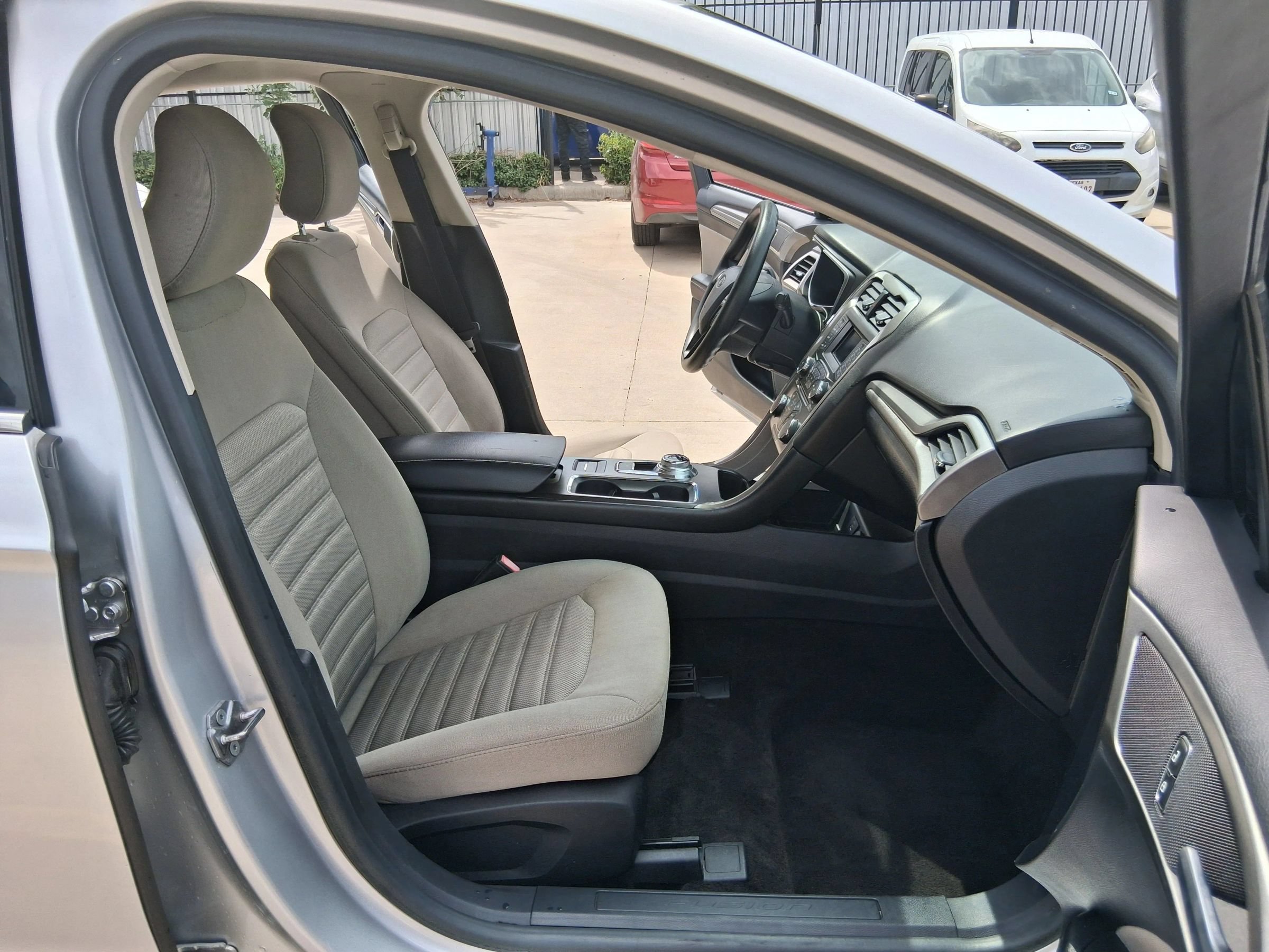 Used 2018 Ford Fusion S FWD image 35