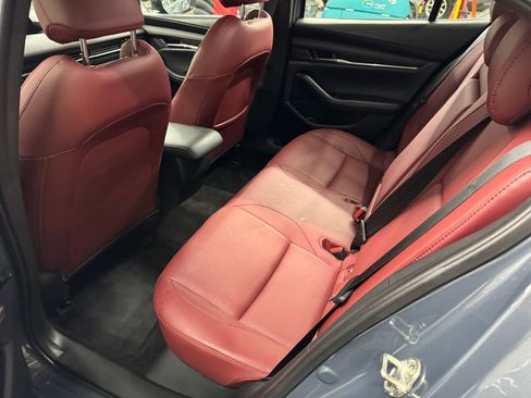 Used 2025 MAZDA MAZDA3 s image 15