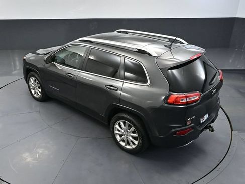 Used 2015 Jeep Cherokee Limited w/ Luxury Group AWD/4WD image 57