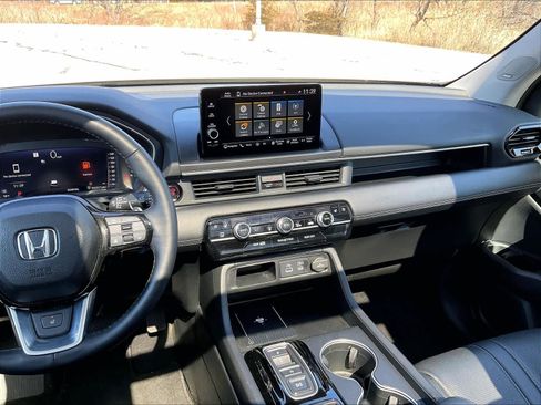 Certified 2023 Honda Pilot Elite image 19