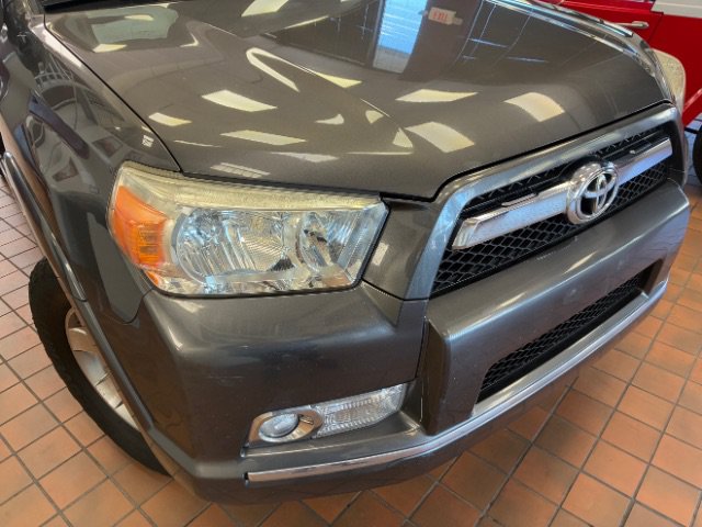 Used 2011 Toyota 4Runner SR5 AWD/4WD image 2