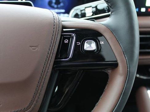 New 2026 Lincoln Aviator Reserve AWD/4WD image 14