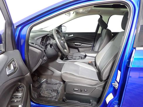Used 2018 Ford Escape SE w/ SE Sync 3 Package AWD/4WD image 23